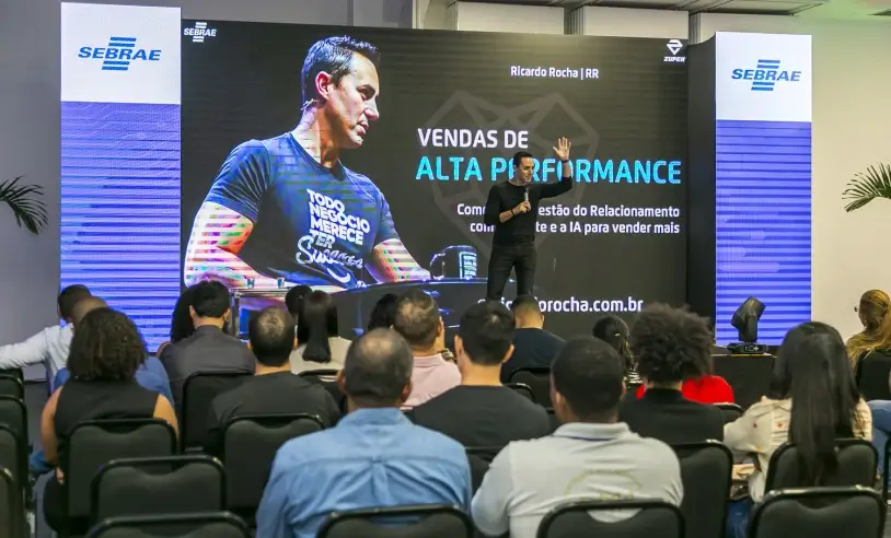 CDL Uberlândia realiza Café Empreendedor com Ricardo Rocha