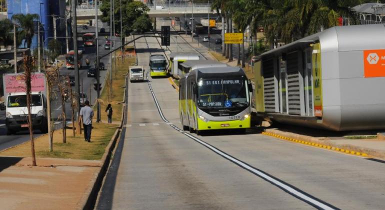 Estação Move na avenida Antônio Carlos é interditada nesta terça-feira (16)