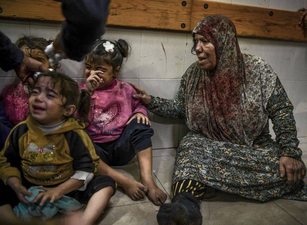 Zema anuncia acordo com Israel em meio à guerra que mata centenas de palestinos