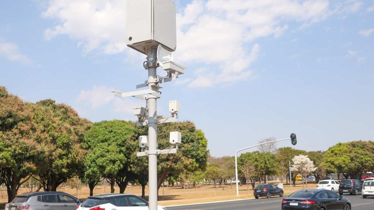 Belo Horizonte amplia fiscalização no trânsito com novos radares