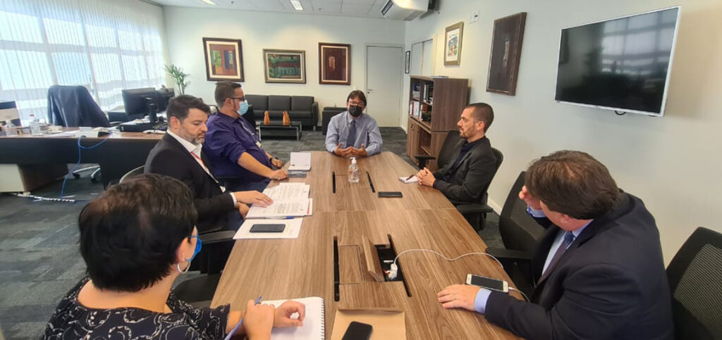 Sindicatos se mobilizam contra mudanças no regime de teletrabalho dos servidores em Minas Gerais