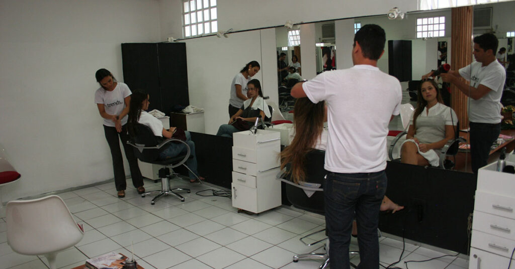 Serviços em Minas Gerais crescem abaixo da média nacional, revela IBGE