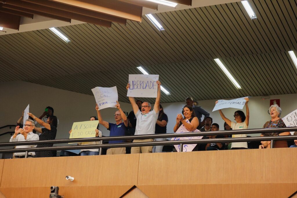 Câmara de BH aprova criação do Dia Municipal dos Métodos Naturais em meio a polêmica